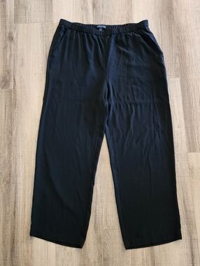 Eileen Fisher 100% Silk Pull On Pants Medium Black Elastic Waist Wide Leg